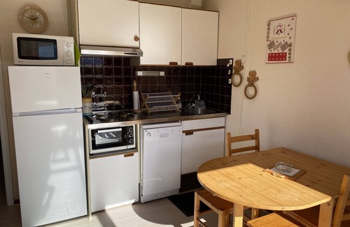 Albiez-le-Vieux Apartment | Studio Pour 4 aux Pieds des Pistes en Savoie, Résidence Très Calme