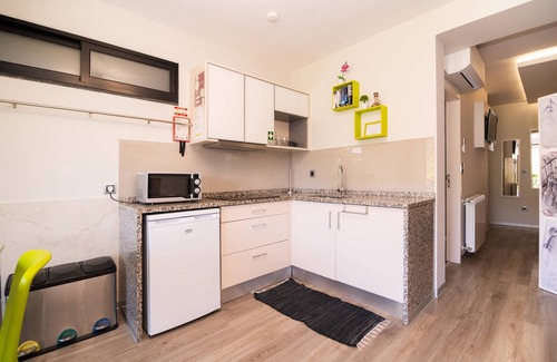 Santana House | Studio south lower-level w/kitchenett and patio