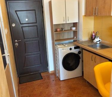 Saturn Apartment | Studioul vacanțelor din Saturn 2