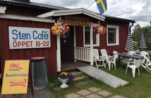Hedenaset House | Stuga vid Hedenäsets stencafé