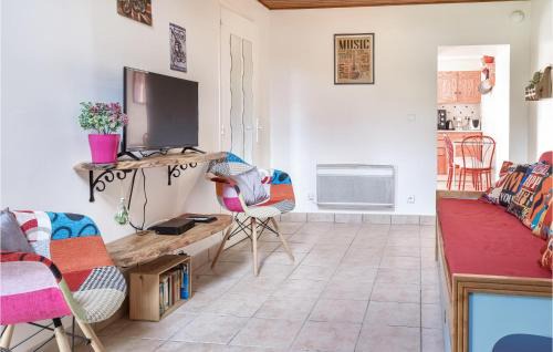 Saint-Avaugourd-des-Landes House | Stunning Home In St Avaugourd Des Lande