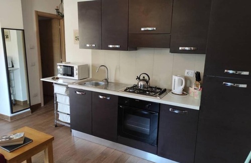Villa Latina Apartment | Stunning 2 Bed New Apartment, Outside Terrace, Free Parking, Sleeps 4