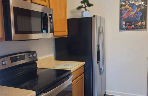 Slidell Apartment | Stunning 2-Bedroom Apartment with Modern Elegance