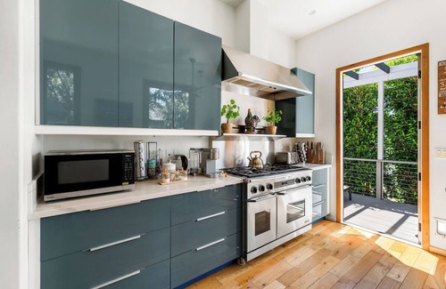 Carlson Park House | Stunning 2-Bedroom Home near Downtown Culver