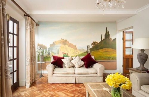 Salisbury House | Stunning 2BD property w/garden in Salisbury