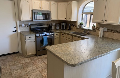 San Tan Valley House | Stunning 3 Bed, 2 Bath Home with private Pool, Spa, and Scenic Golf Course Views