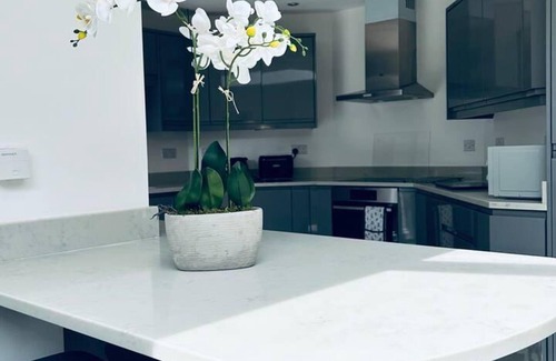 Team Valley Cottage | Stunning 3-bed Cottage, 15mins From Newcastle