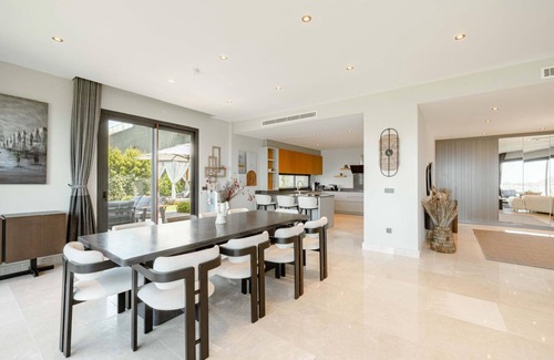 Yalikavak Villa | Stunning 5-Bedroom Villa with Panoramic View of Yalikavak Marina