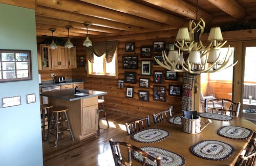 Essex County Cabin | Stunning Adirondack lodge in serene wilderness setting