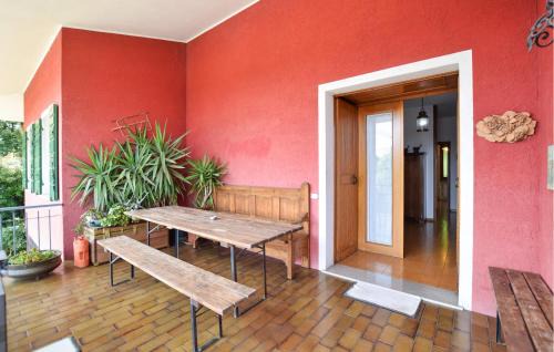 Montebelluna Apartment | Stunning Apartment In Montebelluna