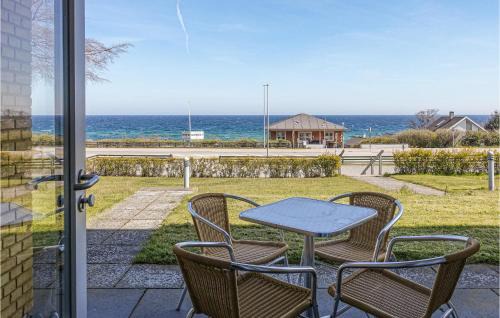 Sandkaas Apartment | Stunning Apartment In Allinge