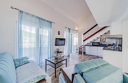 Broce Apartment | Stunning apartment in Broce with WiFi