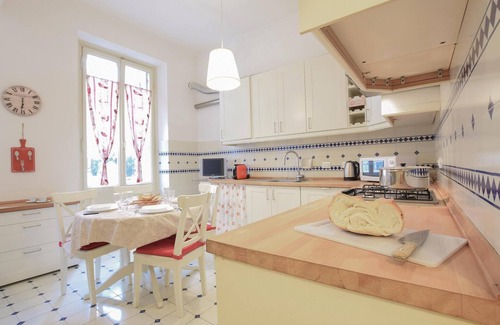 Albaro Apartment | Stunning apartment in Genova (GE)