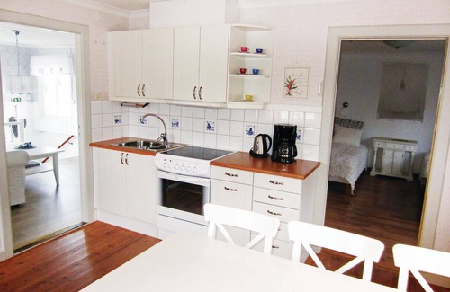 Kungshamn Apartment | Stunning apartment in Kungshamn