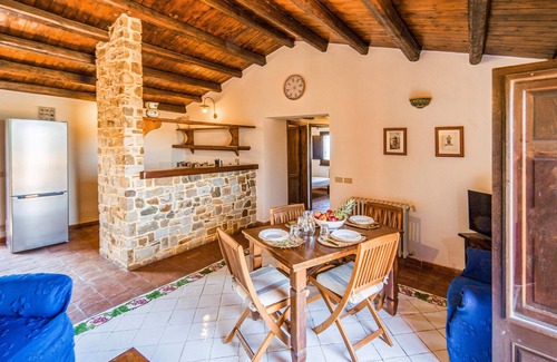 Collesano Apartment | Stunning apartment in Collesano (PA)