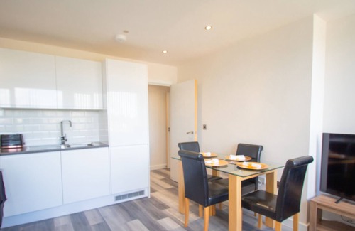 Sheldon Apartment | Stunning Apartment on Coventry Road!