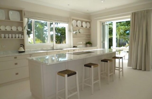 Beau Vallon Villa | Stunning beachfront gem