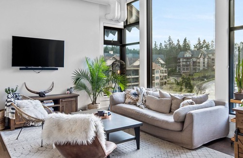 Bear Mountain Resort Apartment | Stunning Bear Mountain Penthouse