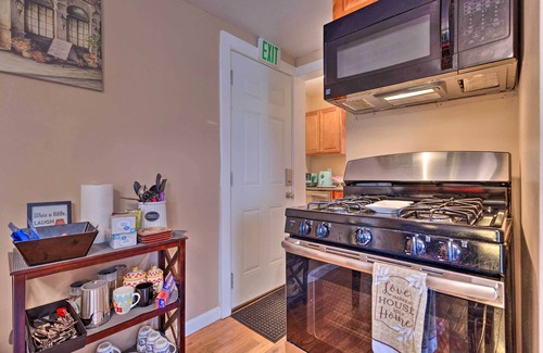 Brockton Apartment | Stunning Brockton Apt < 4 Mi to Westgate Mall!