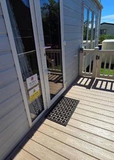 Great Yarmouth Boat Rental | Stunning Caravan With Large Decking At California Cliffs In Norfolk Ref 50001Oc