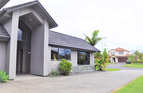 Flat Bush House | Stunning Family Home