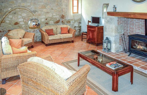 Bon-Encontre House | Stunning Home In Bon Encontre