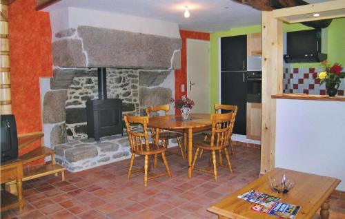 Brehand House | Stunning Home In Bréhand With Wifi