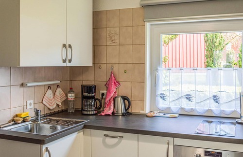 Brokdorf House | Stunning home in Brokdorf with WiFi