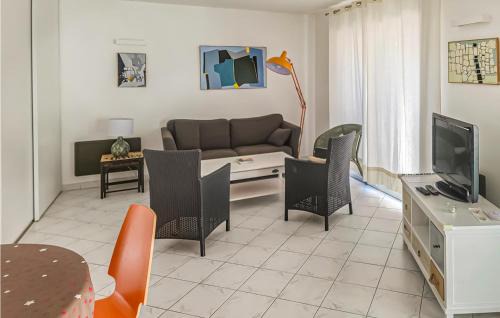 La Faute-sur-Mer House | Stunning Home In La Faute Sur Mer