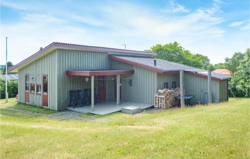 Hejlsminde Strand House | Stunning Home In Hejls