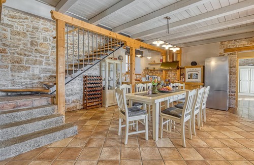 Baderna House | Stunning home in Porec