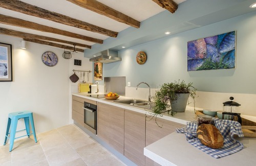 Montsoreau Cottage | Stunning home in the beautiful village of Montsoreau in the Loire Valley. 4 star