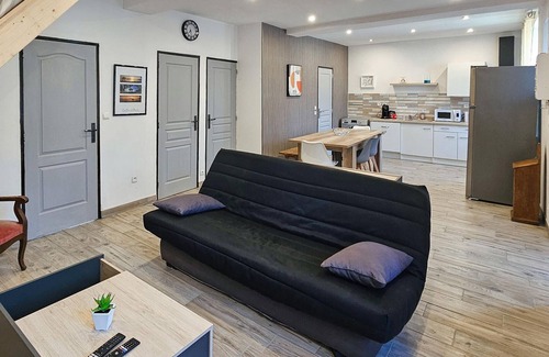 Thenay House | Stunning home in Thenay with WiFi