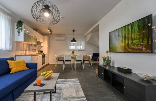 Gornji Kneginec House | Stunning home in Turcin with sauna
