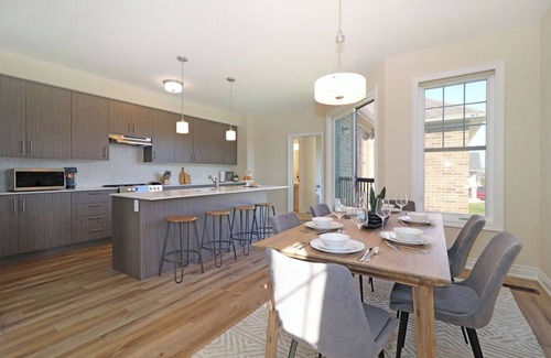 Selwyn House | Stunning luxury home | Sleeps 8 | Premium location
