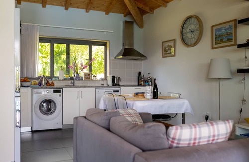 Portela House | Stunning Mountain Retreat, with private pool, BBQ, fire pit, Wifi