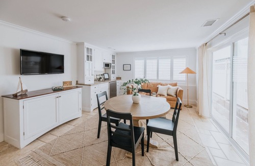 Silver Strand House | Stunning Ocean Front Views on the Sand, Luxury Home - Silver Strand Beach