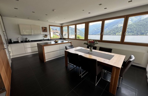 Landeck Villa | Stunning private villa for 6 people with WIFI, pool, TV, patio, panoramic view and parking