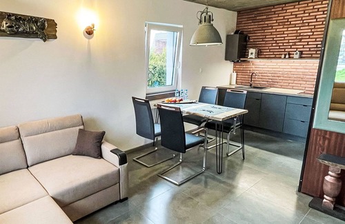 Chlapowo House | Stunning private villa for 4 guests with WIFI, TV, terrace and parking
