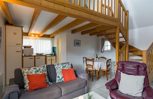 Plounevez-Lochrist House | Stunning private villa for 3 people with WIFI, TV, terrace and pets allowed