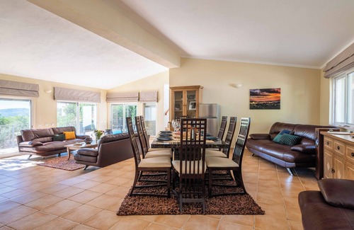 Sao Bras de Alportel Villa | Stunning villa, ideal for families or groups seeking comfort and privacy