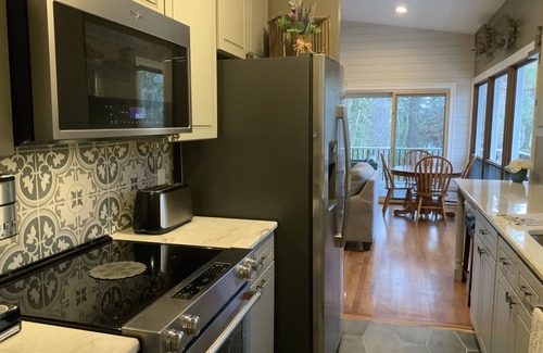 Chesapeake Ranch Estates-Drum Point House | Stunning secluded Luxury waterfront cottage with private deep water pier!