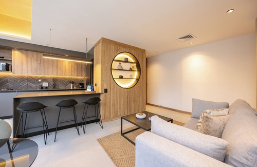 Buenos Aires Apartment | Stunning & Stylish apt with Jacuzzi & A/C in El Poblado
