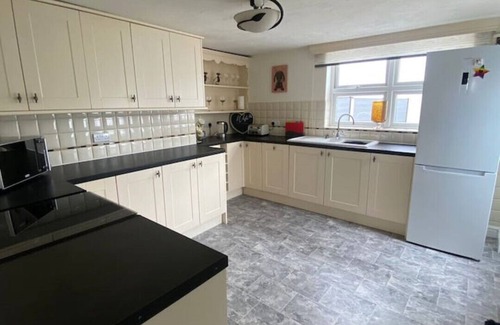 Rhuddlan Cottage | Stunning Two bed Cottage in North Wales