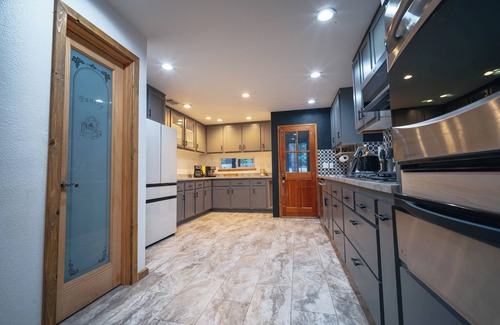 Forest Falls Cabin | Stunning Views 2 bedroom Cabin in wonderful Forest Falls w/strong WiFi