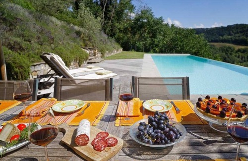 Pontassieve Villa | Stunning villa, Tuscan hills near Florence, private infinity pool, large hot tub