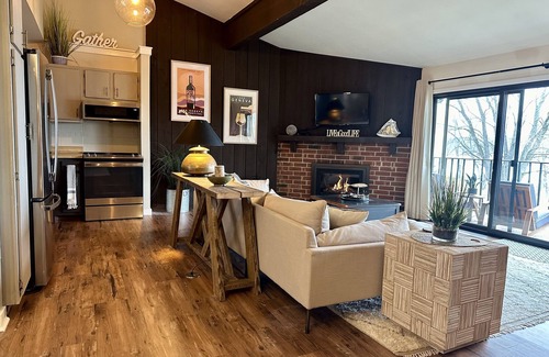 Lake Geneva Condo | Stunning Waterfront views & cozy fireplace on the shores of Lake Como. King bed.