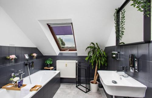 Ottersleben Apartment | Style Apartment I Klimaanlage I WLAN I Küche I Smart-TV