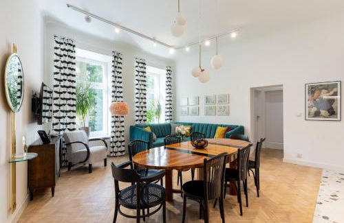 Piasek Połnoc Apartment | Style4rent Luxury Old Town Apartment