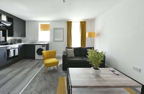 Pontefract Apartment | Stylish 2 Bedroom Apartment